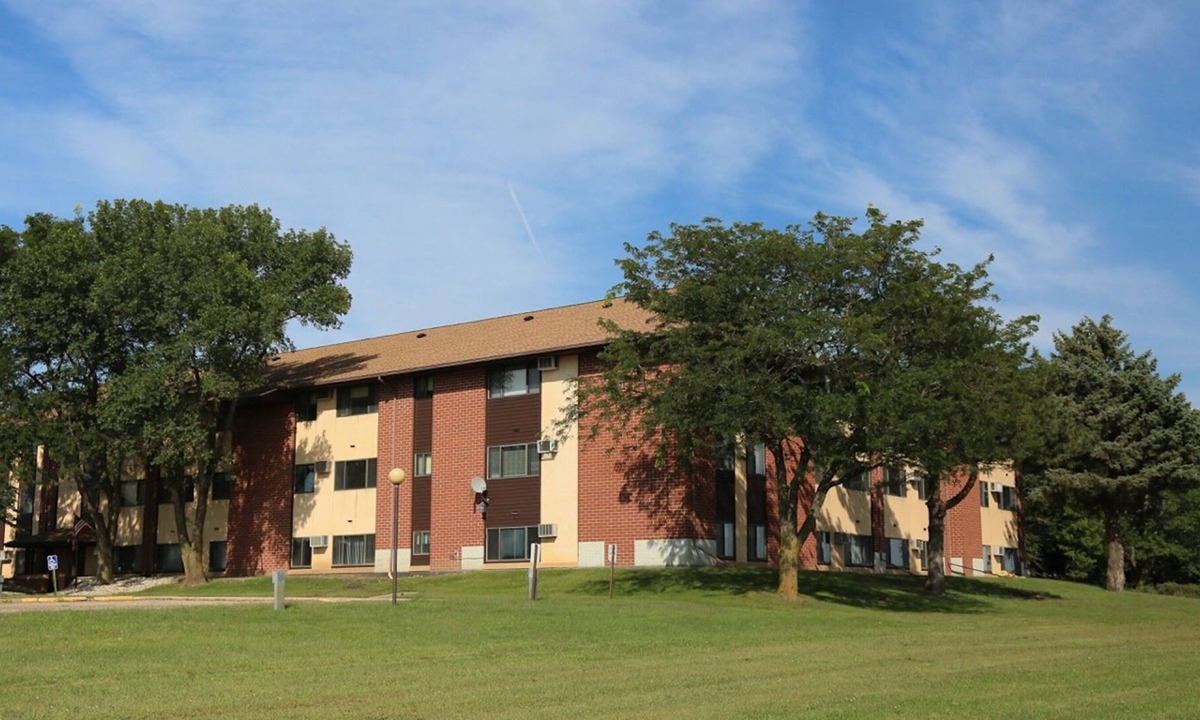 Lamberton Apartment | 1-Bed UNFURNISHED Long Stay Apartment Lamberton Minnesota