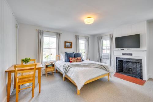 Waterbury Apartment | 15 Mi to Stowe Mountain Resort: Main Street Studio