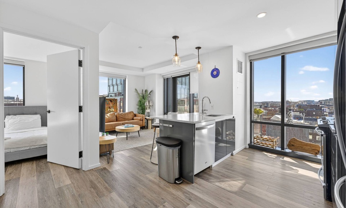 South End Apartment | 2-bedroom Boutique Suite in SoWa Boston