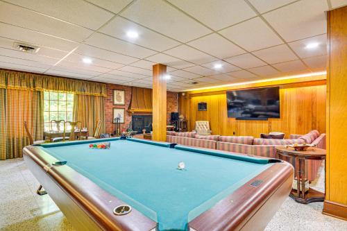 Thomasville House | 2 Mi to Main St Thomasville: Family Home w/Games