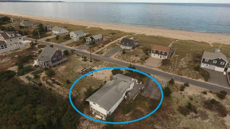 Sagamore Beach House | 244 Phillips Rd
