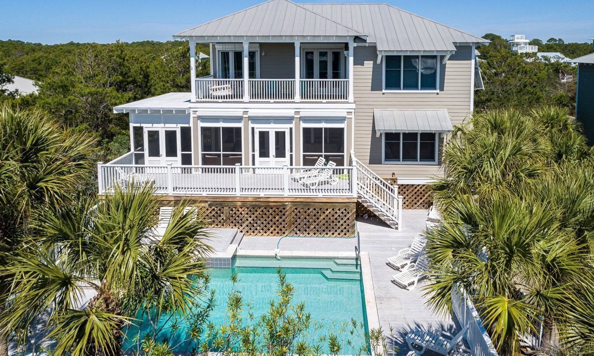 Gulf Trace House | 25% SALE Thru FALL~HIGH TIDE~Gulf View~Heated Pool~Beach Gear~Gulf Trace~Beach