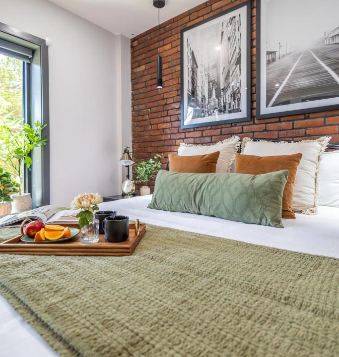 Somerville Apartment | 2BR2Bth 2 Parking Spaces,TD Garden,MIT,Harvard,BOS