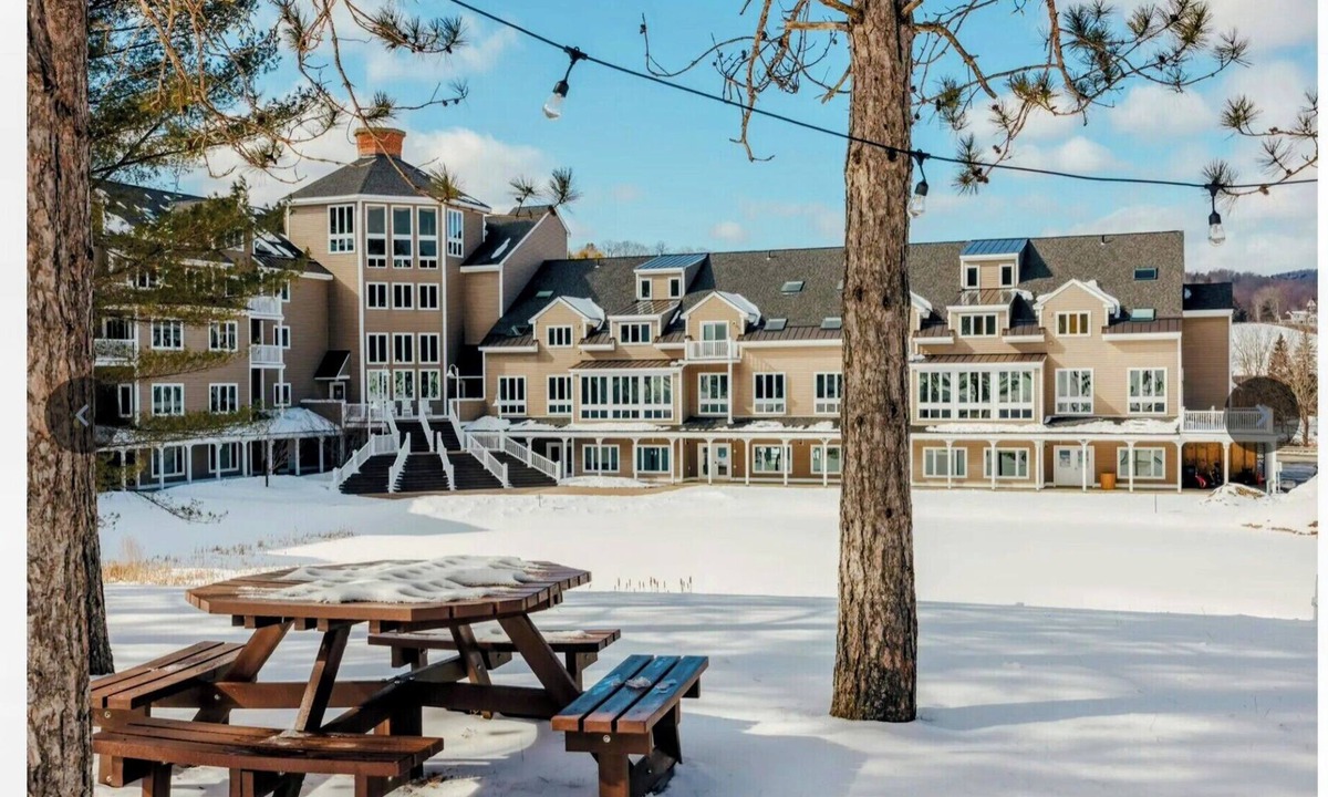 Brownsville Resort | 3-bedroom villa in lovely West Windsor near ski, walking, & mountain bike trails