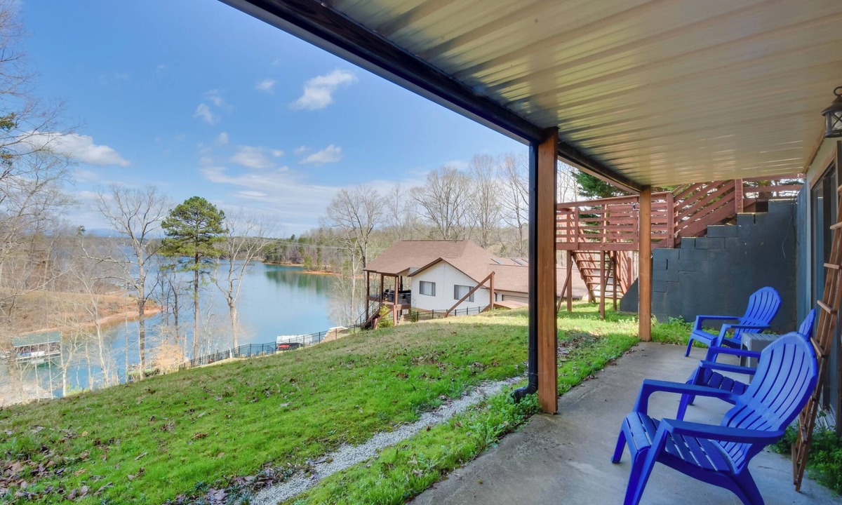 Seneca House | 3-Unit Combo w/Dock on Lake Keowee - Hike & Fish!