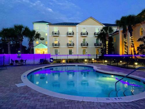 Dune Allen Beach Apartment | 30A Signature King Suite with Parking, Pool and Balcony in Santa Rosa Beach