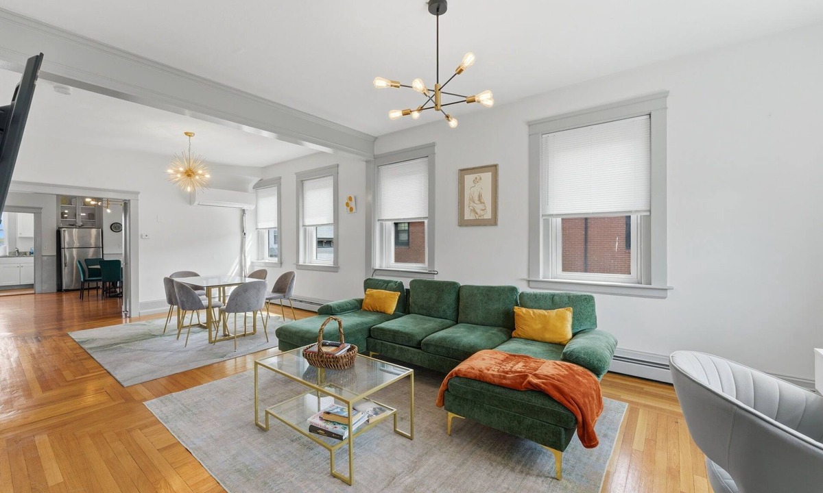 Federal Hill Apartment | 3BR Luxe Penthouse Federal Hill/Downtown Perfect homebase for FIFA World Cup2026