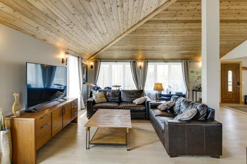 Brook Park House | 40-Acre Brook Park Retreat Near Lakes & Fishing!