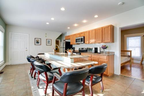 Ludlow Apartment | All-Season Ludlow Apartment: 3 Mi to Okemo Resort!