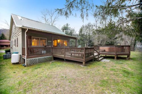 Cullowhee House | Along the River Cottage