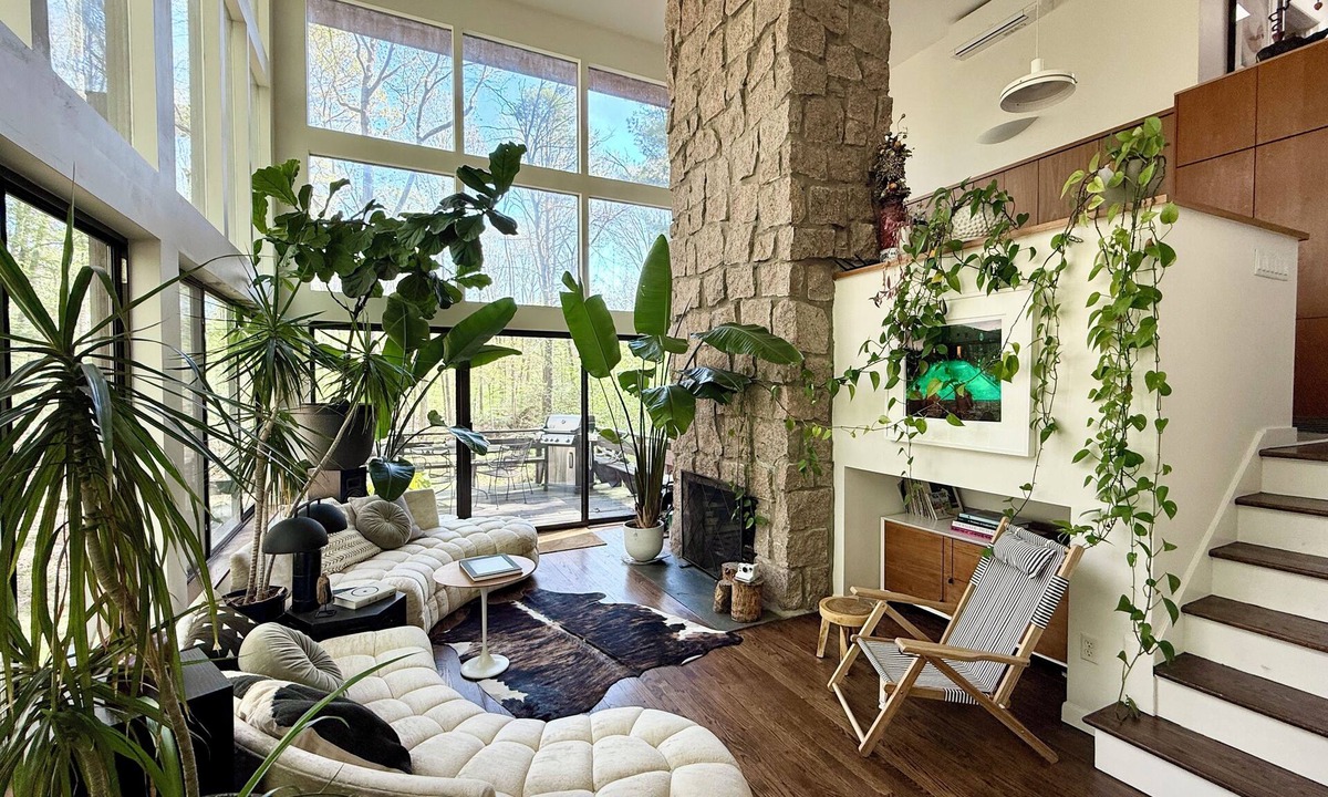 Guilford House | Artistic Modern Forest Retreat minutes from Guilford town center and shores