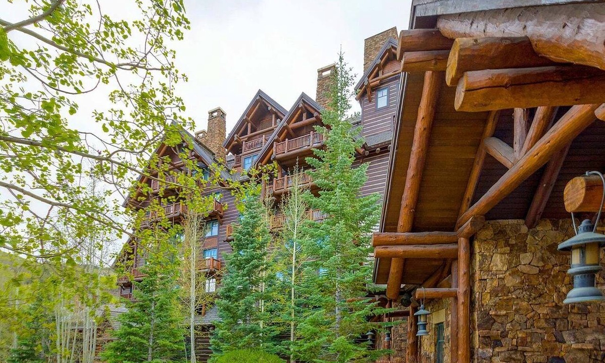 Avon Condo | Bachelor Gulch Ritz-Carlton Luxury 2 Bedroom Residential Suite