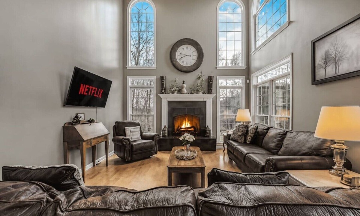 Hendersonville House | Blue Ridge Lookout | Hot Tub, Fire Pit, Mtn Views