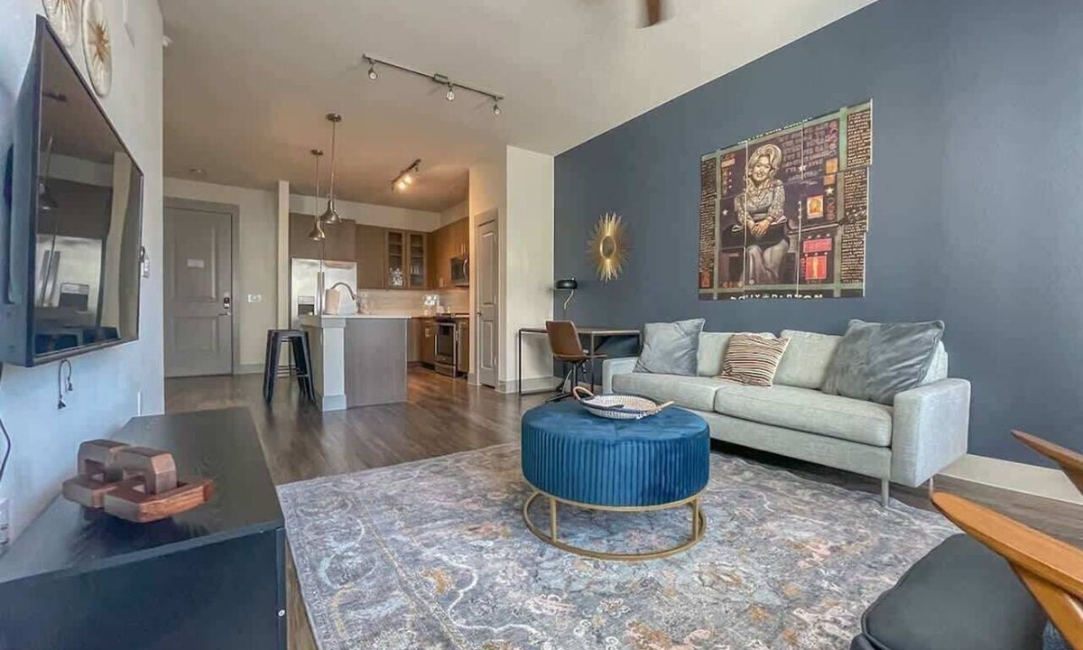 Richardson Apartment | Boulevard Stays Dashing 1BR Suite Pool, Parking Gym G
