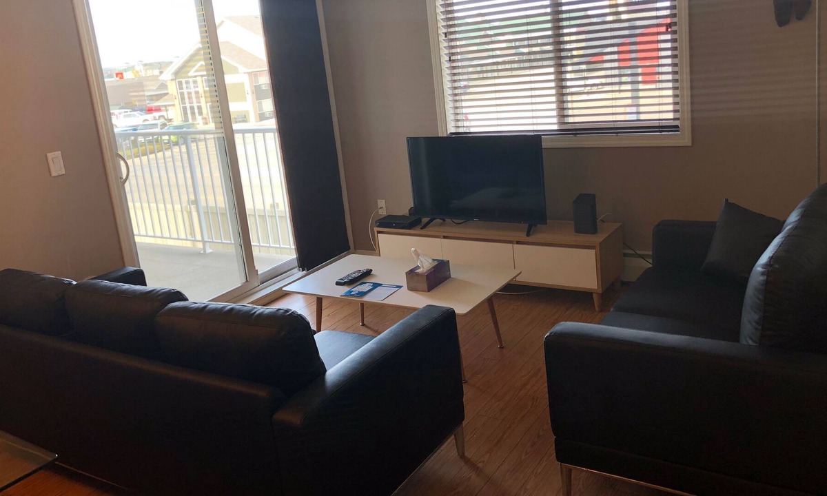 Stony Plain Condo | Bright Stony Plain 2Bed 2Bath by Westview