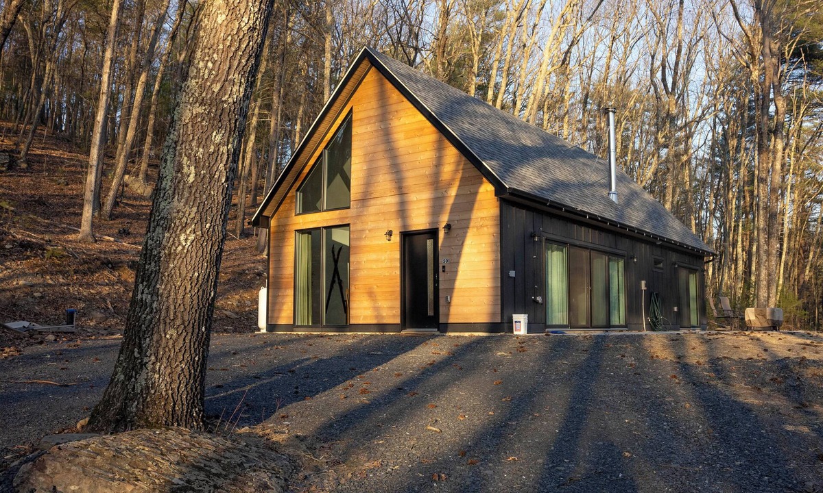 Spring Glen Cabin | Catskills Cabin, Hot Tub, Wood Stove, King Bed
