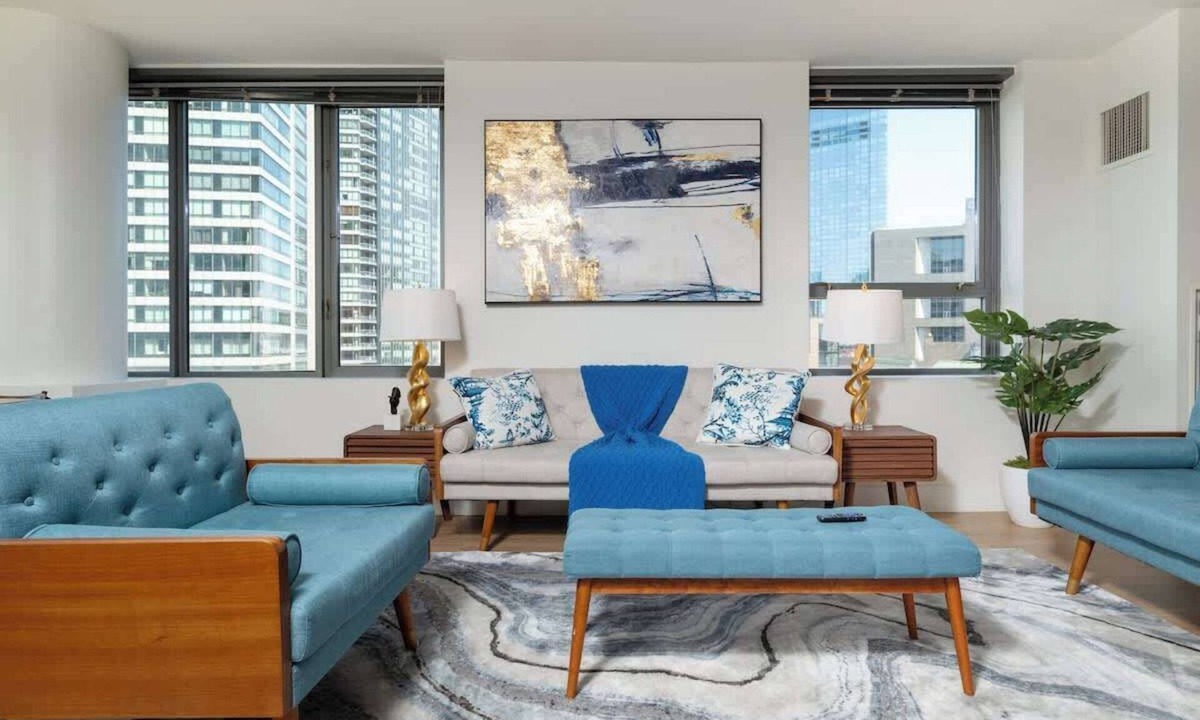 Chinatown Apartment | Central 2BR Condo in Downtown Boston & T-Station