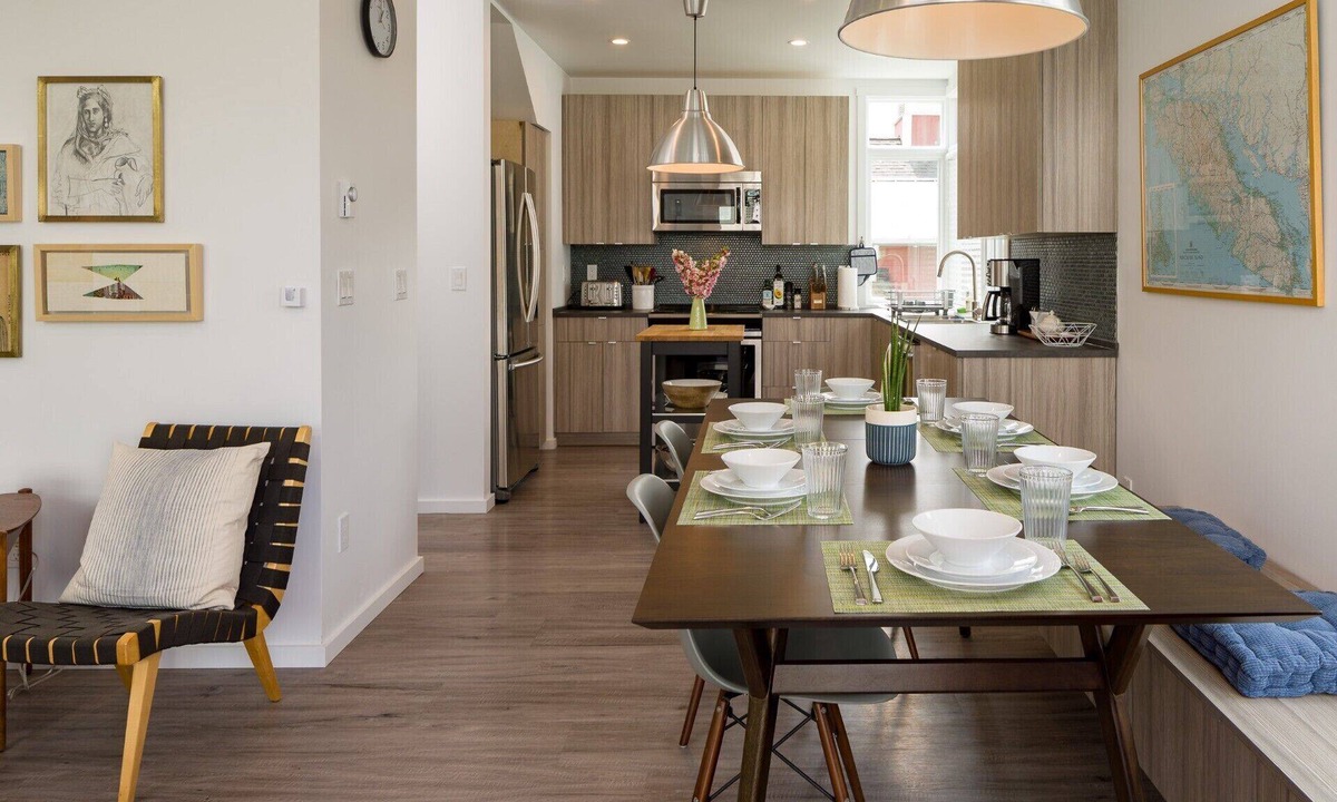Eastsound House | Central/Modern/Immaculate/Family Friendly