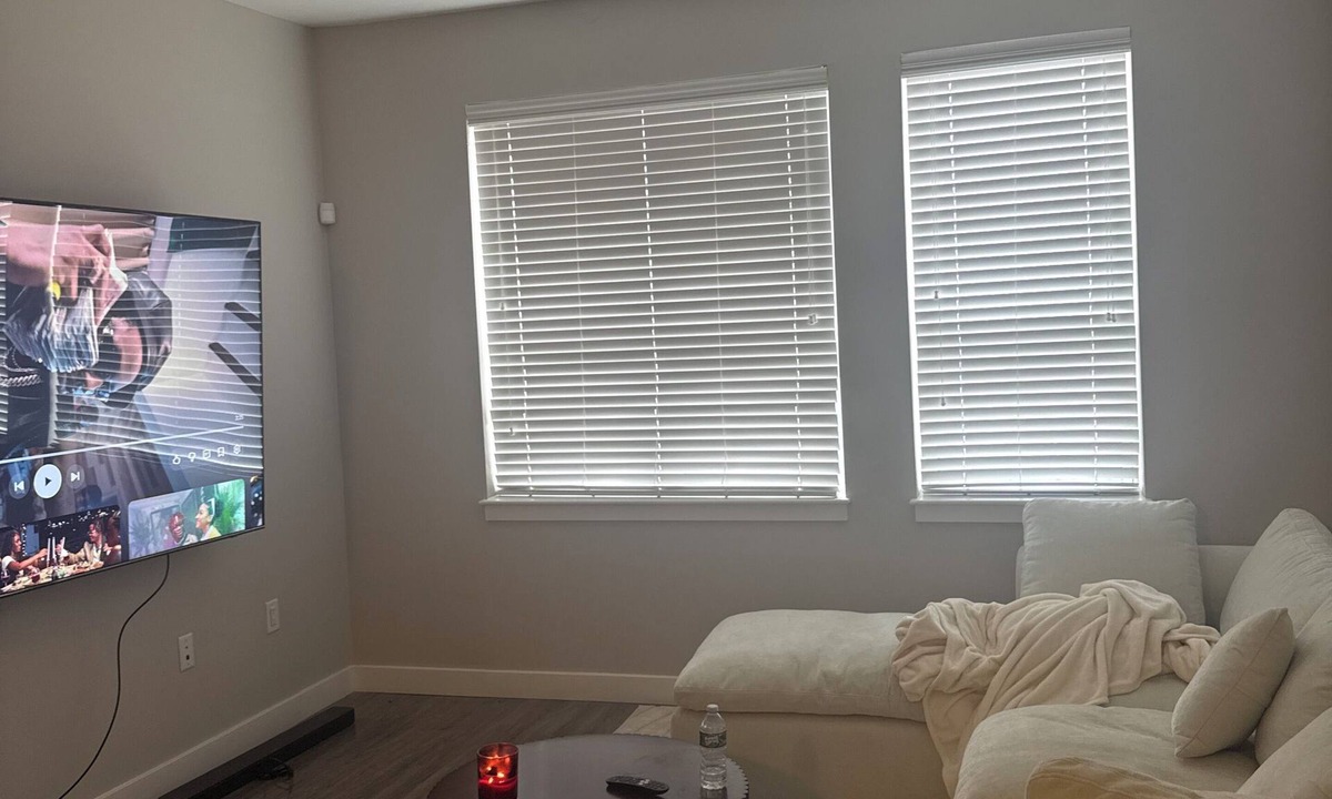 Central Business District House | Charming 1-bedroom house with AC in peaceful Worcester