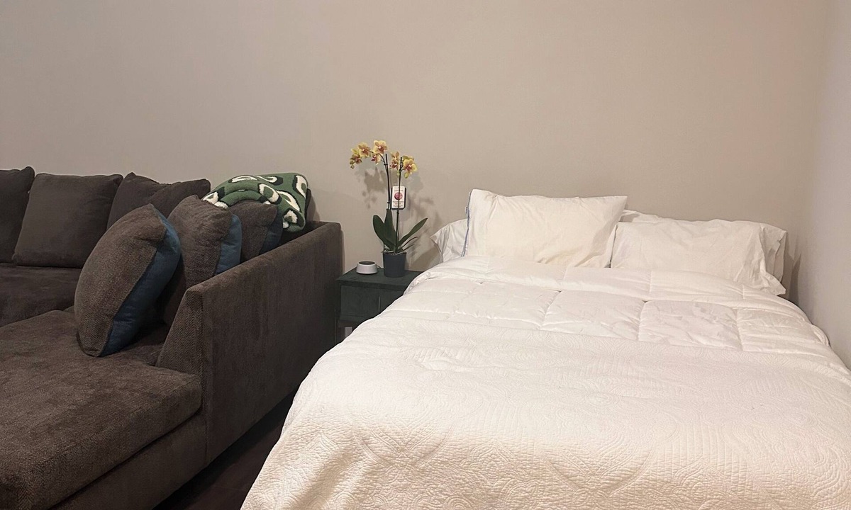 Martinsburg House | Charming 1-bedroom room w/private entrance in Martinsburg with AC, WiFi