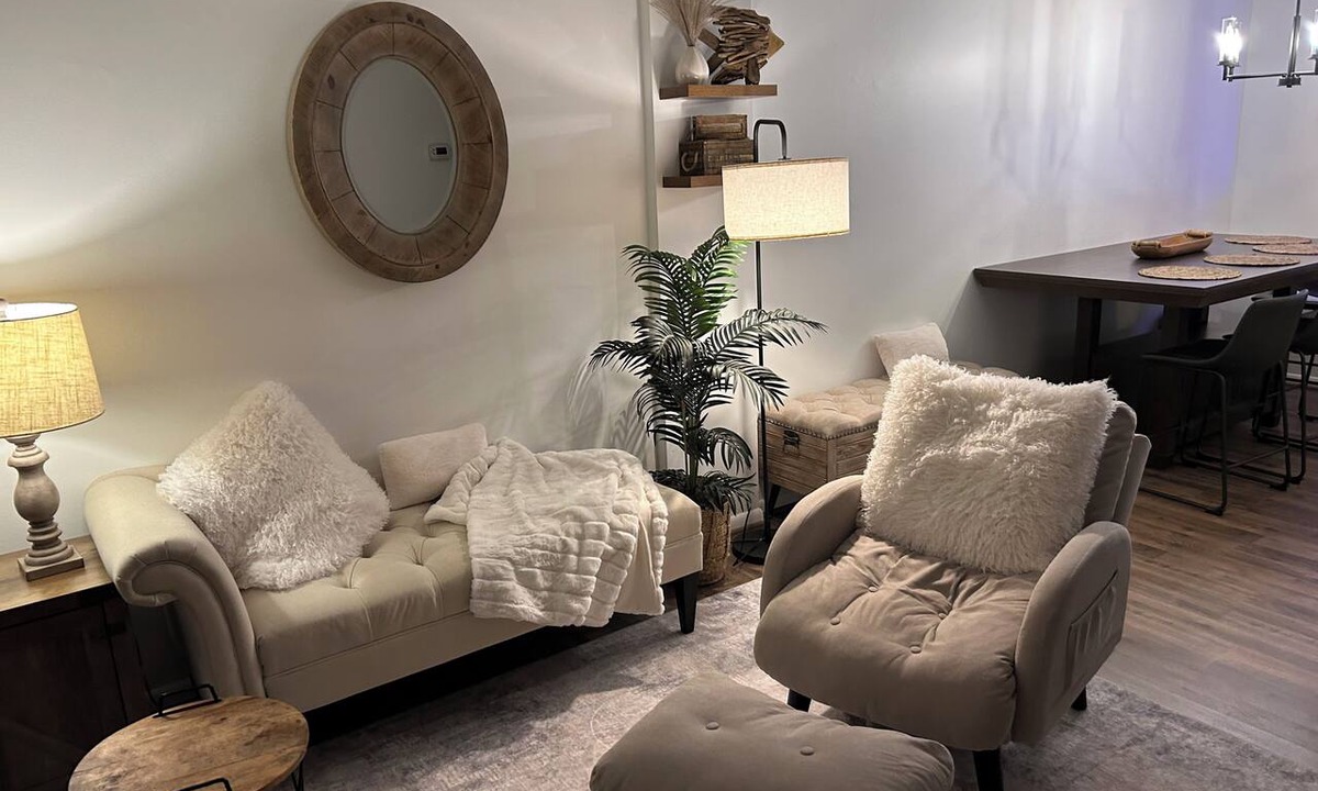 Shirlington Condo | Charming 2BR Arlington Condo Near DC & Shirlington