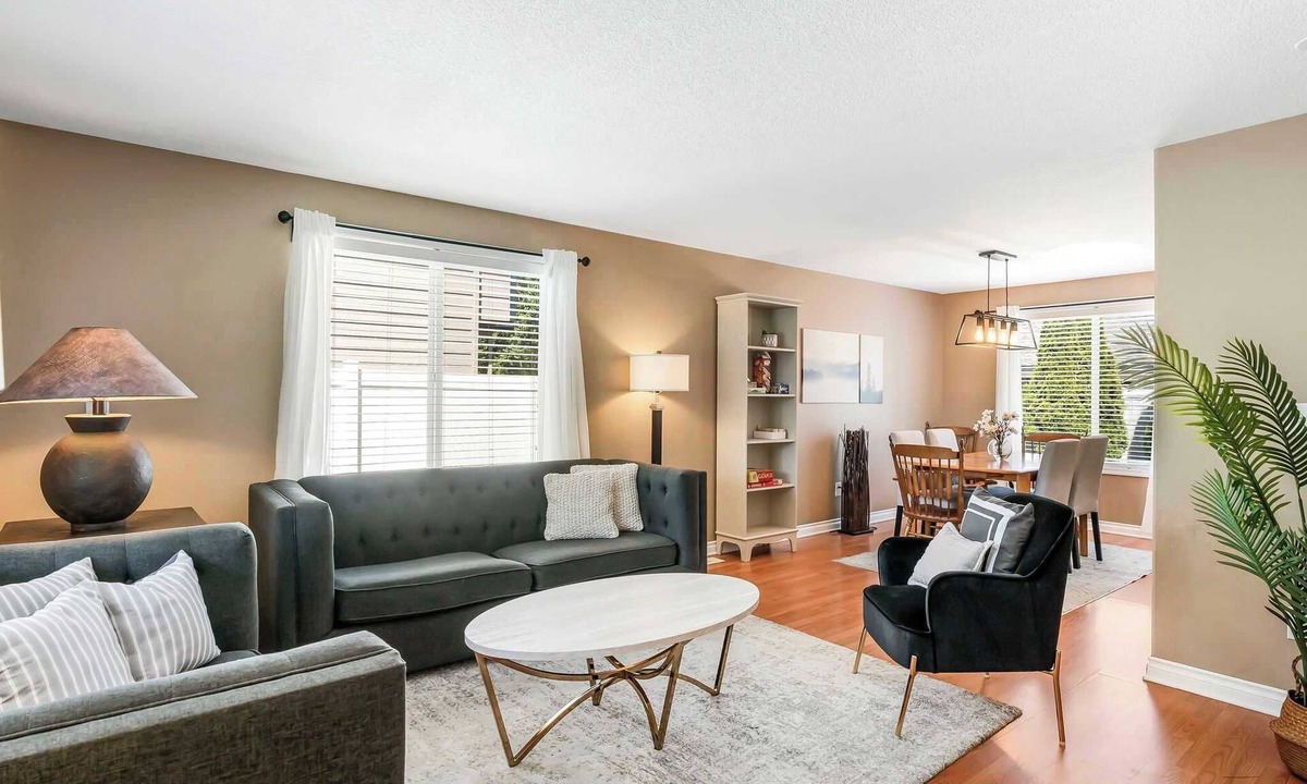 Vancouver House | Charming 4BR Family Home｜Pet-Friendly｜Patio & Big Backyard｜Flexible Lease #41784