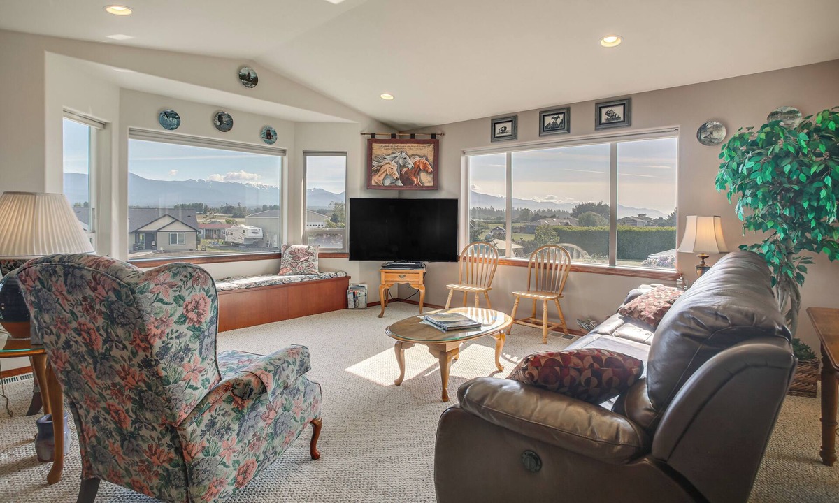 Sequim House | Charming Sequim House w/Olympic Peninsula Views!