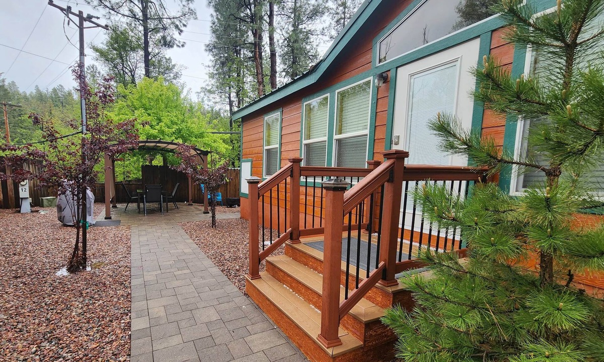 Christopher Creek Cabin | Christopher Creek Cabins - Cabin 6