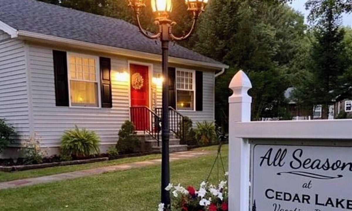 Clayville House | Come,Stay a While-WYNN Hosp.,Nexus Center,Cooperstown,Utica,Herkimer, Old Forge