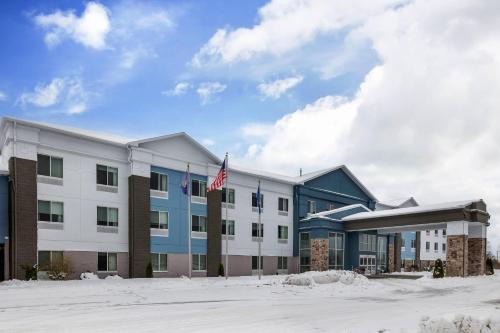 Watervliet Hotel | Comfort Inn & Suites