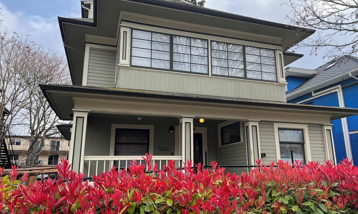 Eugene House | Counting Z's
