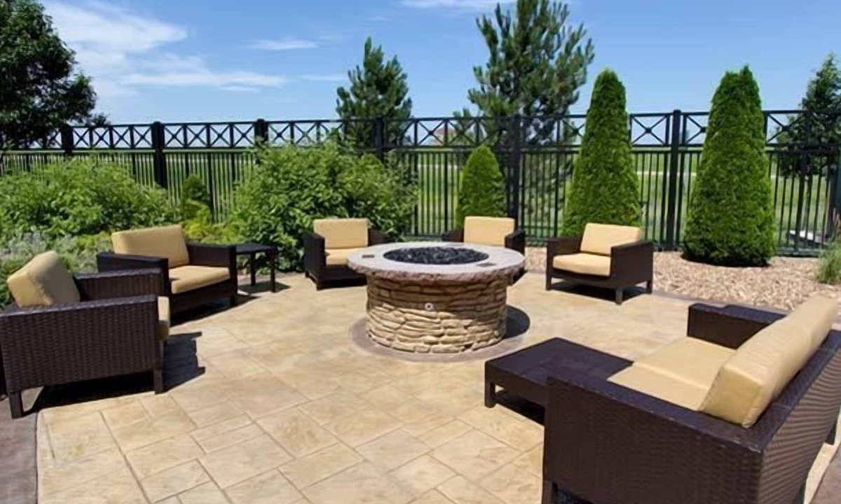 Salina Hotel | Courtyard by Marriott Salina