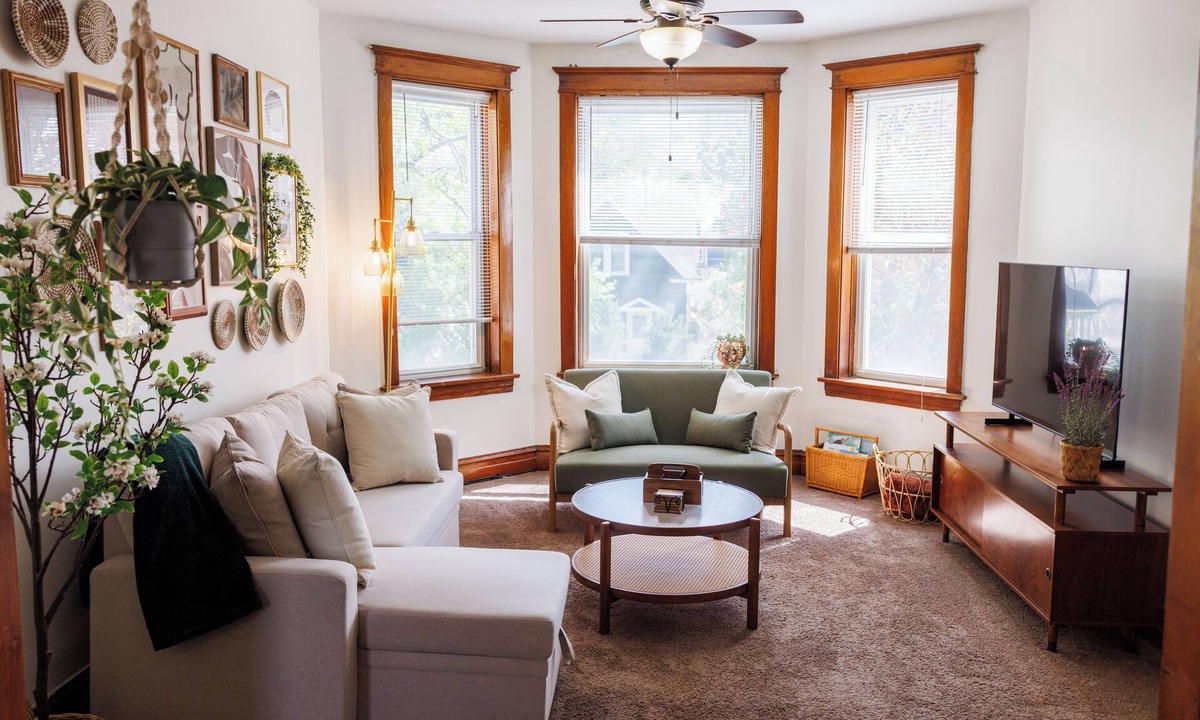 Chicago Apartment | Cozy Getaway Chicago Oasis in PortagePark 5 BD/3BR