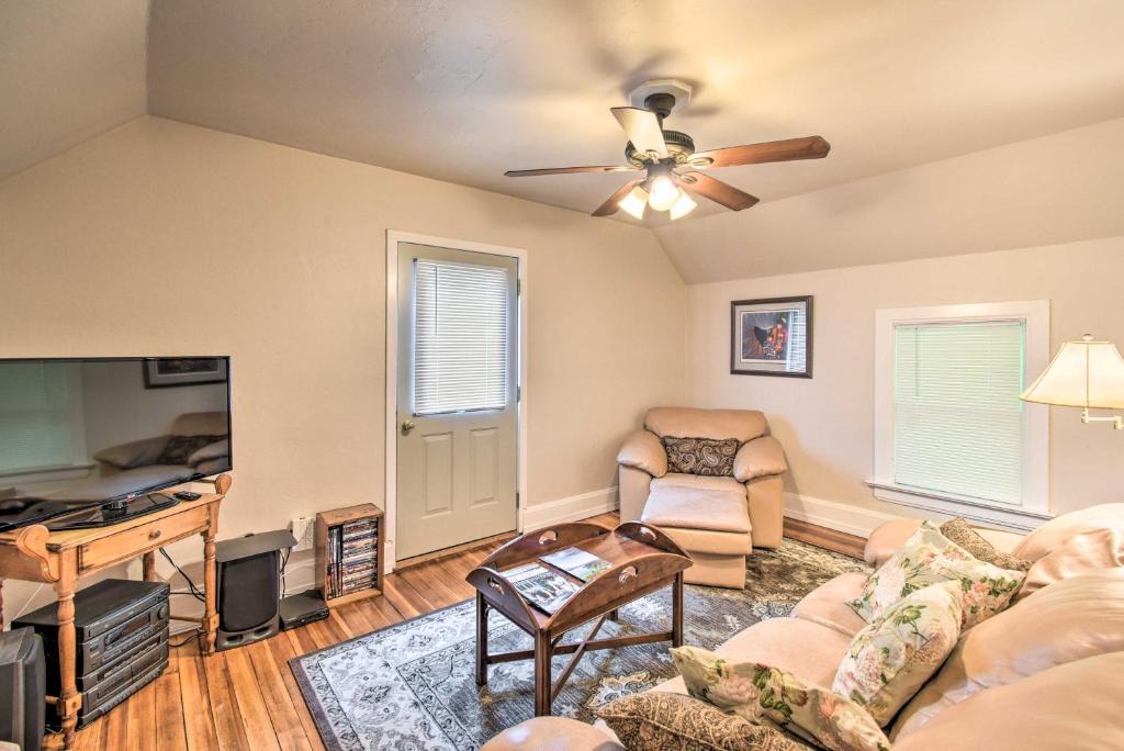 Elkhart Lake Apartment | Cozy Unit w/Patio: Walk to Dining, Lake Elkhart!