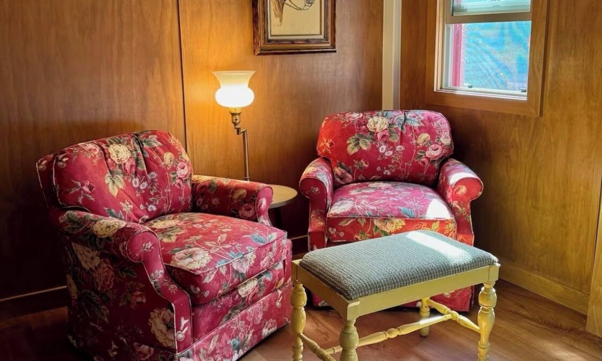 Redstone Apartment | Cozy 1-bedroom studio in Redstone Historic District welcomes you
