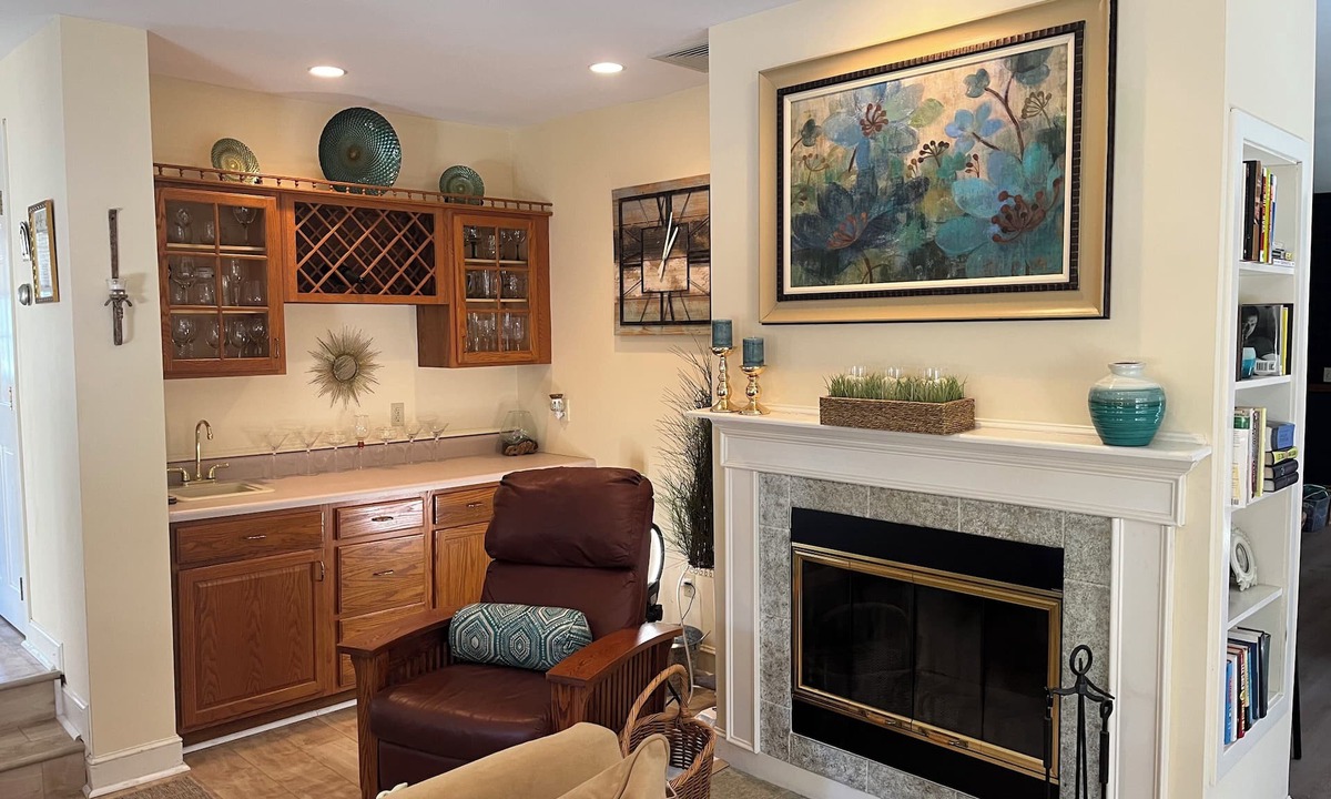 Walpole House | Desirable home for World Cup at Gillette Stadium 4BR 10 minutes away