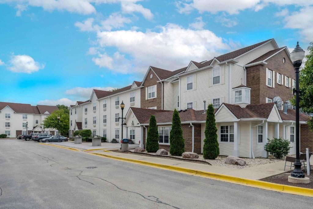 West Dundee Hotel | Extended Stay America Suites - Chicago - Elgin - West Dundee
