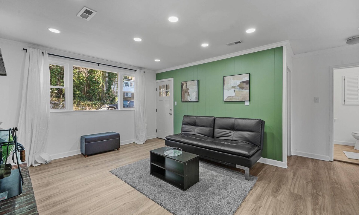 Port Republic House | Fabulous 5-bedroom house with AC in charming Port Republic. Walk to water/trail