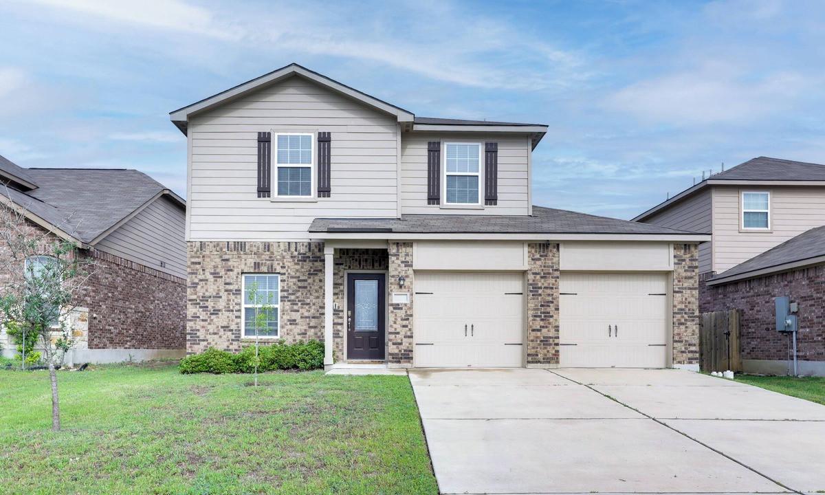 Manor House | Family-Friendly Home in Manor, Near Outdoor Rec