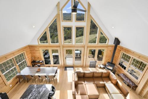Canton Villa | Fox Run Log Cabin LUXE Ashville Dutch Cove