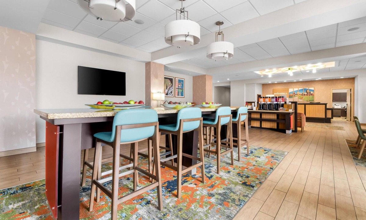 Marion Hotel | Hampton Inn Marion