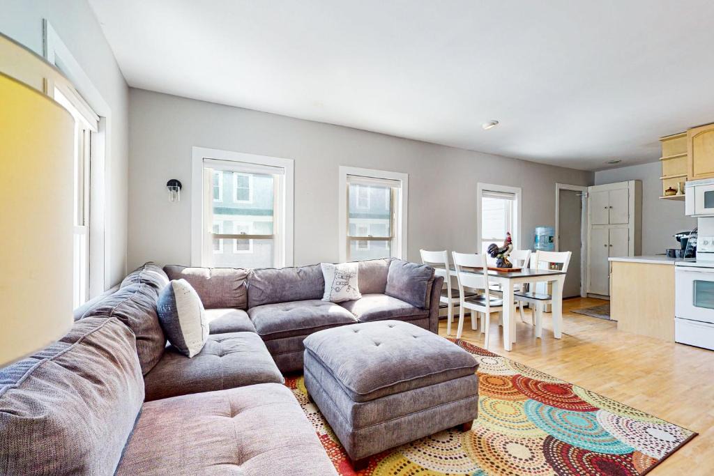 Proctorsville House | Hidden Gem
