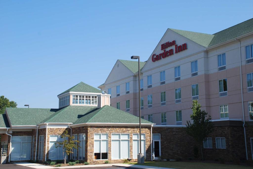 New Castle Hotel | Hilton Garden Inn Birmingham/Trussville