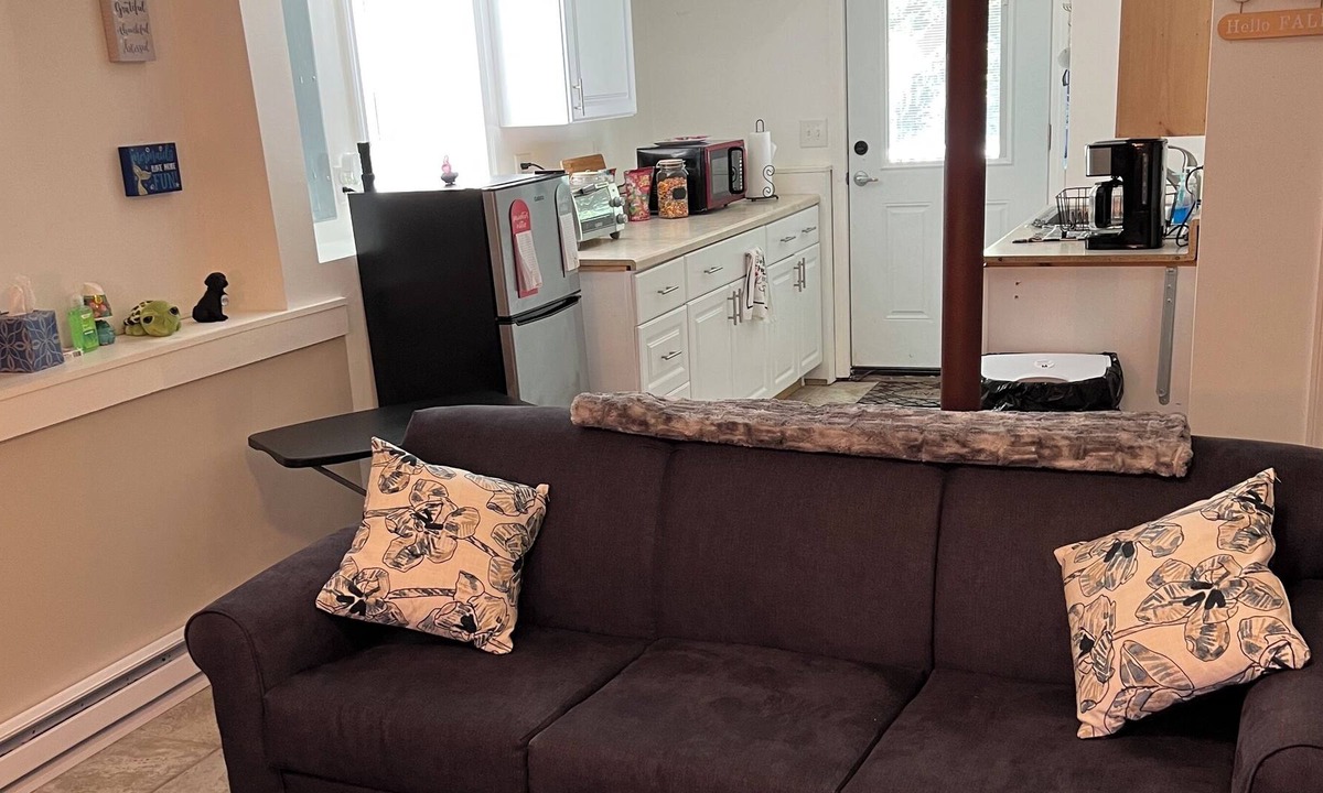 Stonington Bed & Breakfast | Historical Mystic CT Lily’s bed & breakfast