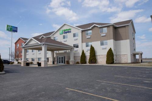Napoleon Hotel | Holiday Inn Express - Toledo West - Napoleon by IHG
