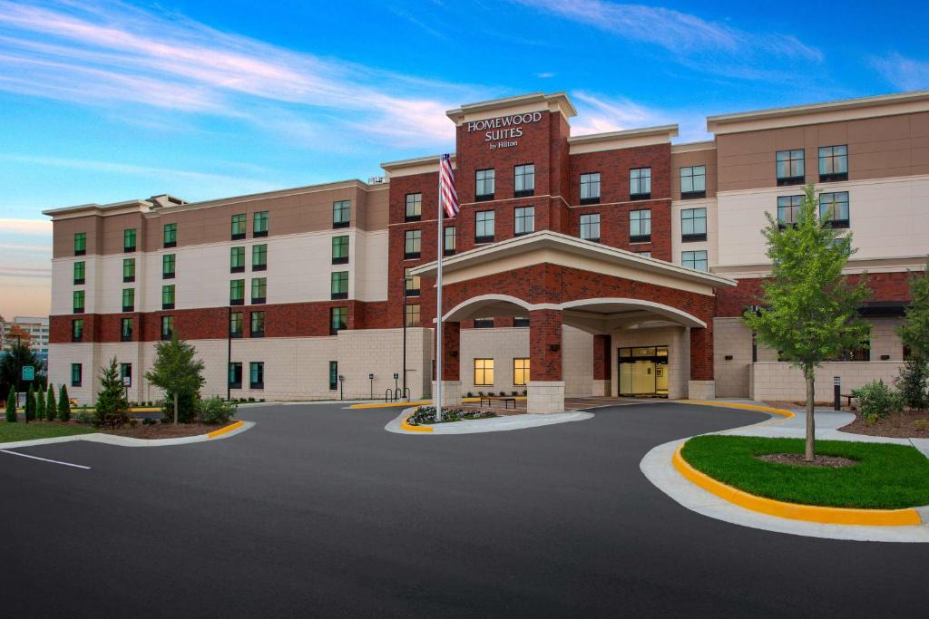 Reston Hotel | Homewood Suites By Hilton Reston, VA