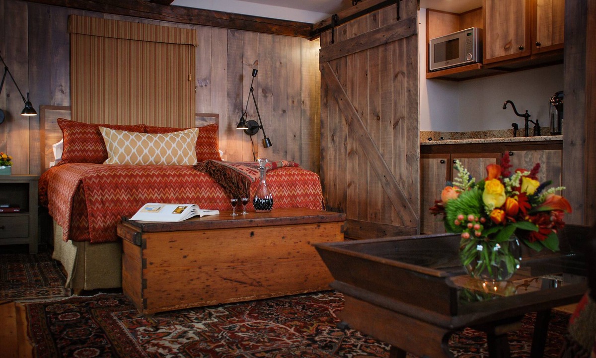 Exeter Bed & Breakfast | Inn by the bandstand a Boutique Hotel