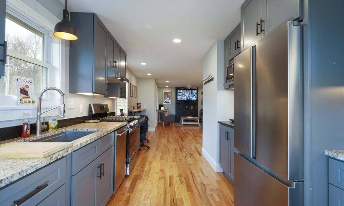 Rosman House | JB`s Place - One Home with Two Living Spaces!