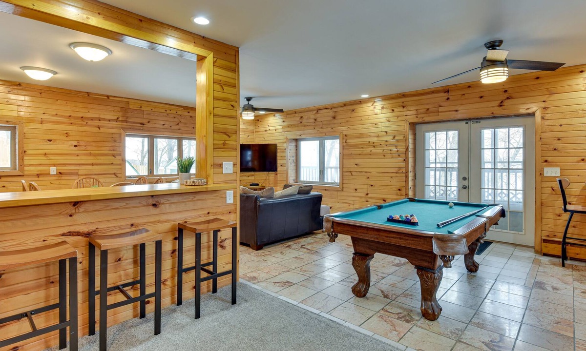 Litchfield House | Lakefront Litchfield Rental w/ Deck & Game Room!