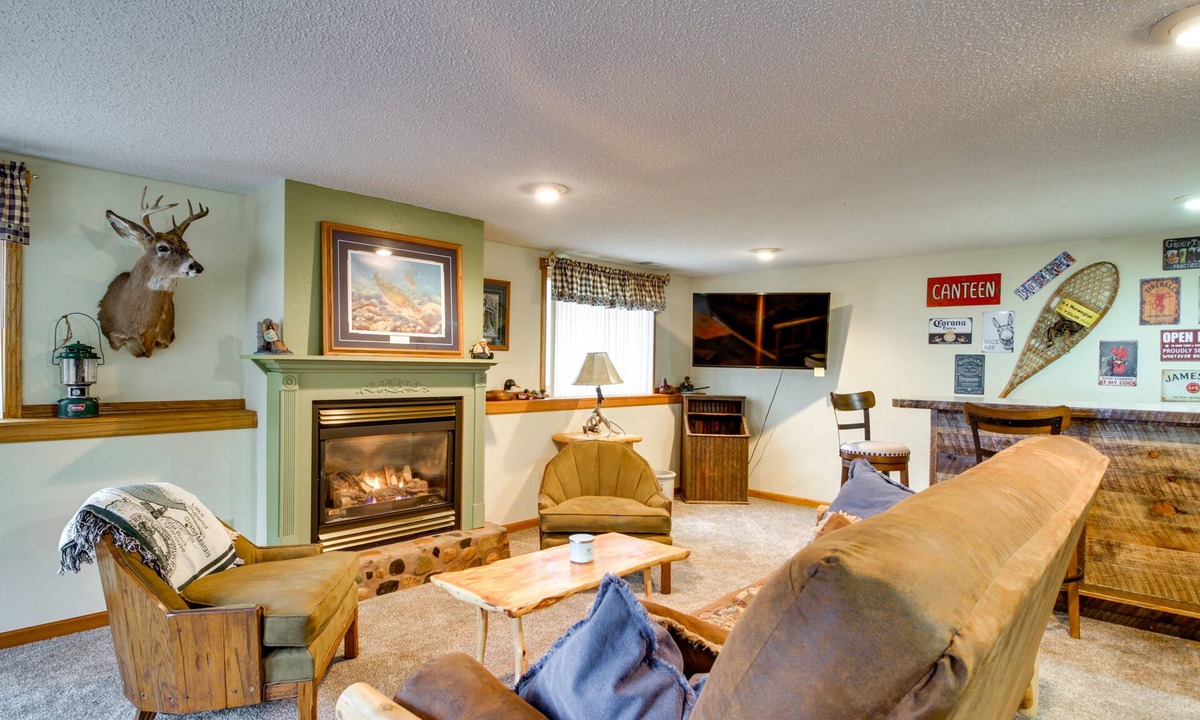 Park Rapids House | Lakefront Minnesota Home w/Deck, Dock & Fire Pit